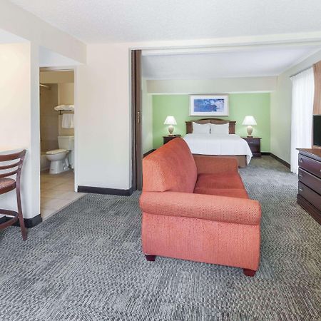 Hawthorn Suites Dallas Love Field Εξωτερικό φωτογραφία