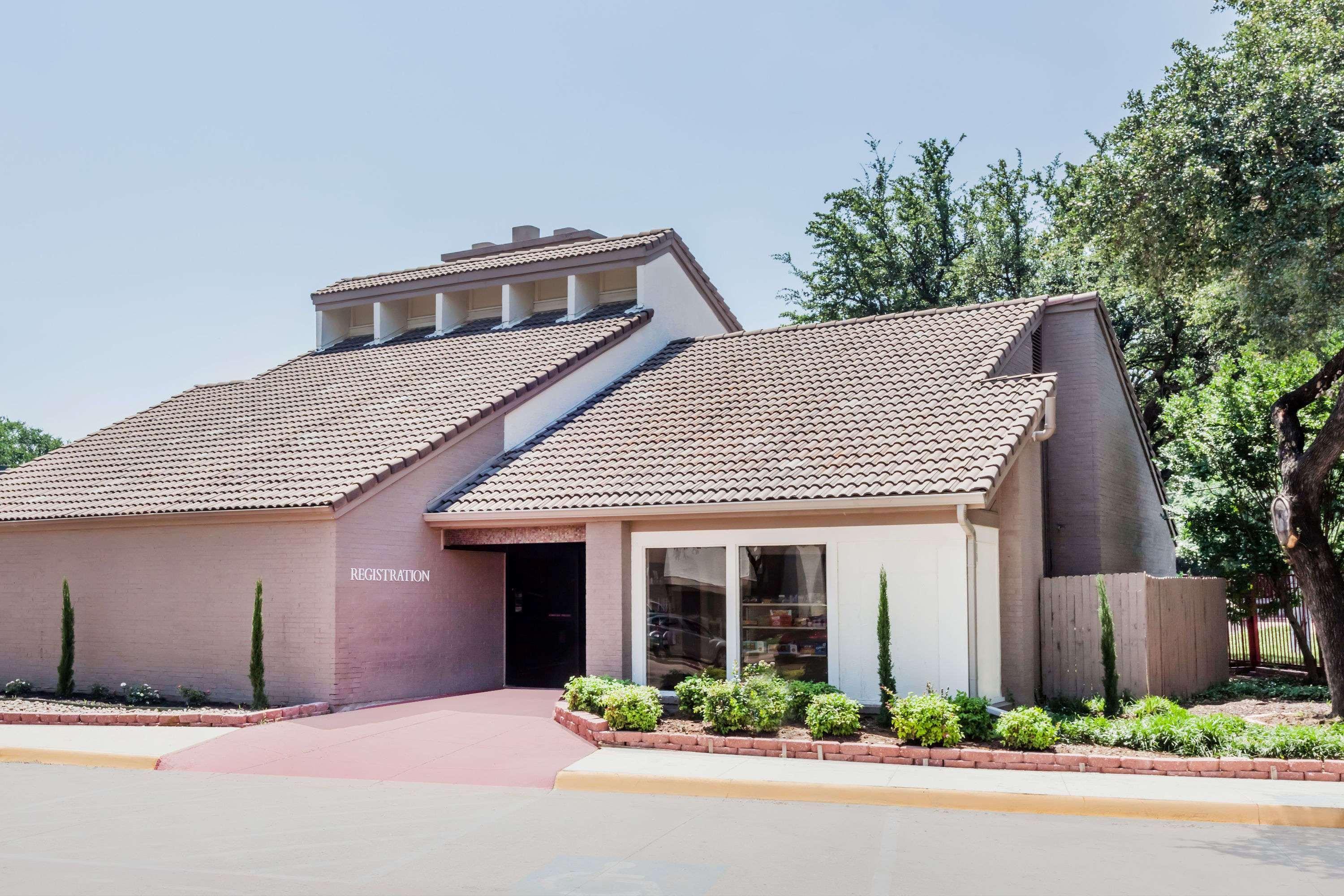 Hawthorn Suites Dallas Love Field Εξωτερικό φωτογραφία